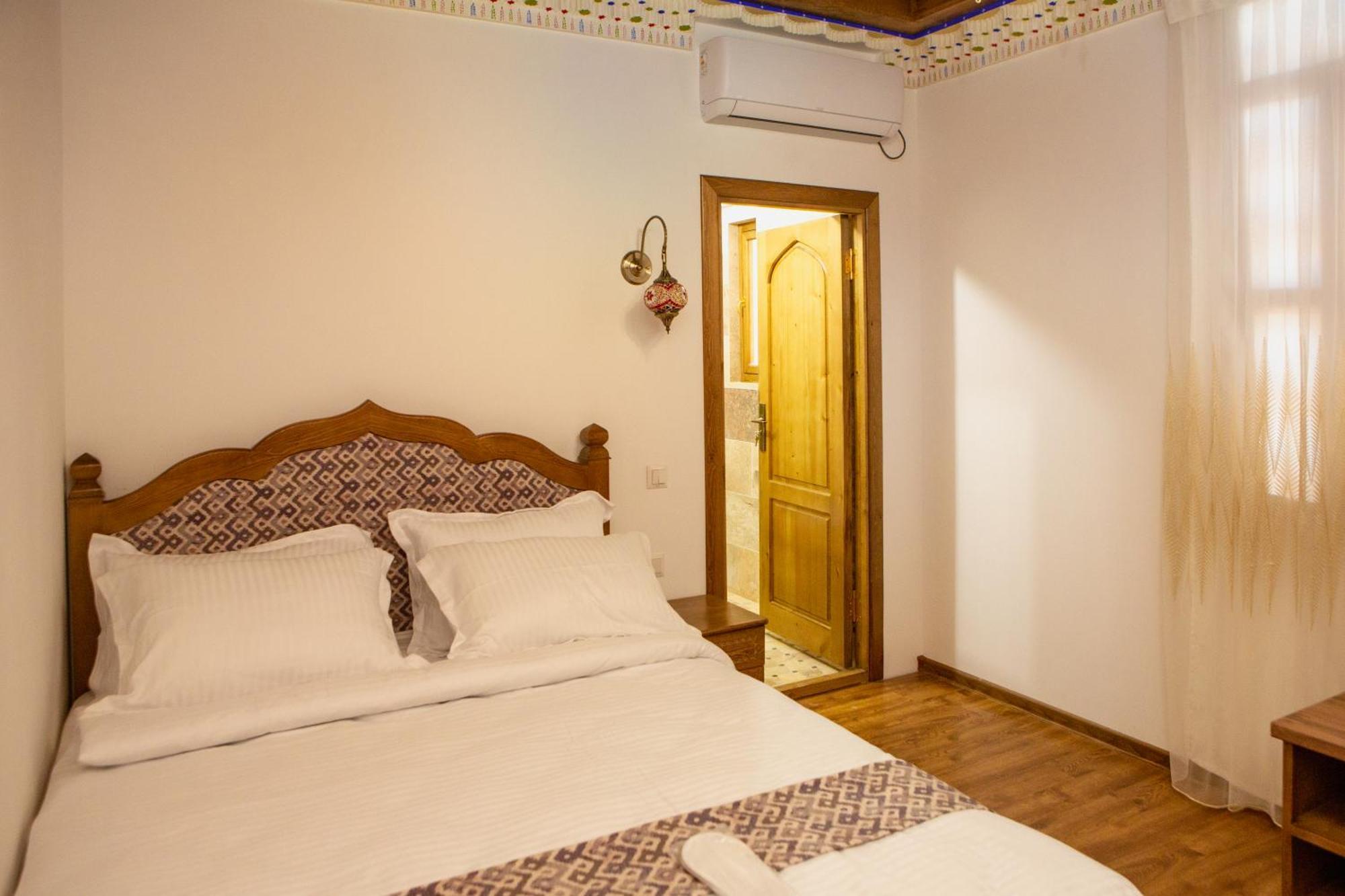 Istat Boutique Hotel Buhara Dış mekan fotoğraf